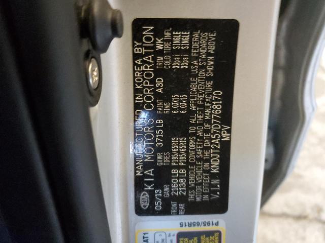 KNDJT2A57D7768170 - 2013 KIA SOUL SILVER photo 12