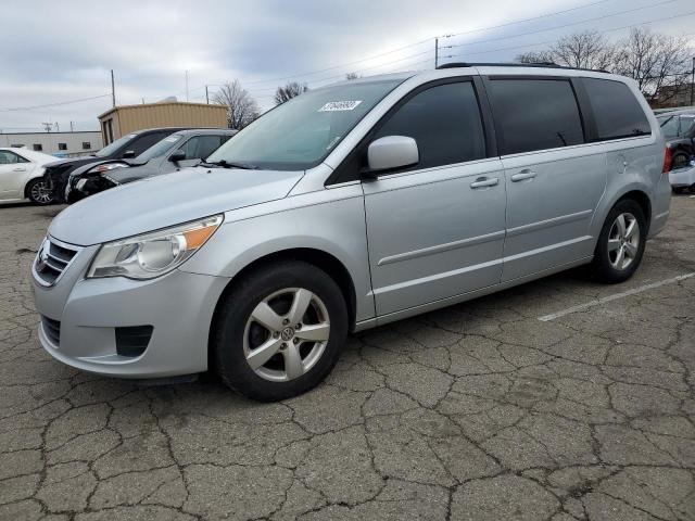 2V8HW34179R578335 - 2009 VOLKSWAGEN ROUTAN SE SILVER photo 1