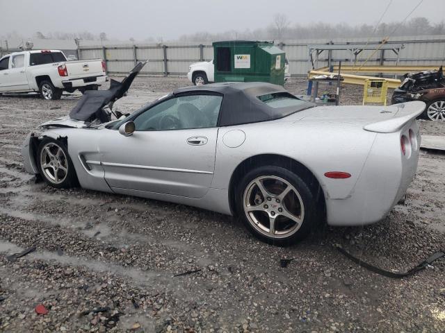 1G1YY32G835101598 - 2003 CHEVROLET CORVETTE SILVER photo 2