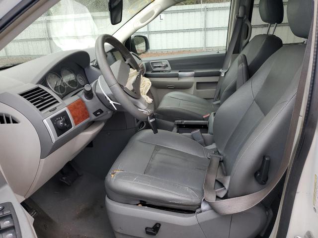 2A8HR54P58R731353 - 2008 CHRYSLER TOWN & COU TOURING WHITE photo 7