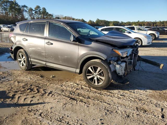 2T3WFREV8HW386997 - 2017 TOYOTA RAV4 XLE GRAY photo 4