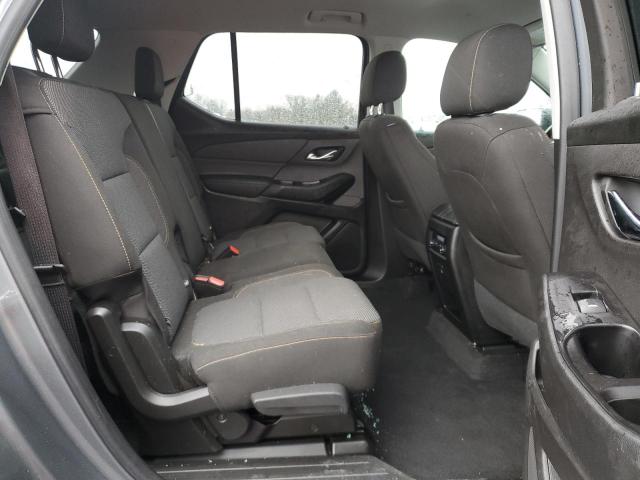 1GNEVFKW2JJ131252 - 2018 CHEVROLET TRAVERSE LS GRAY photo 11