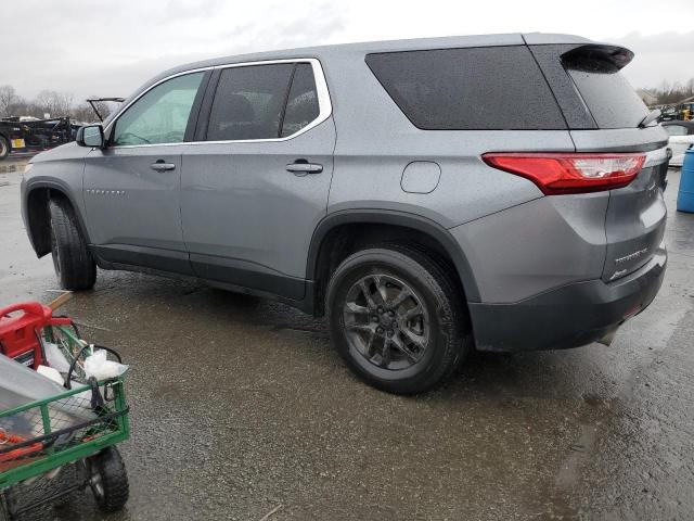 1GNEVFKW2JJ131252 - 2018 CHEVROLET TRAVERSE LS GRAY photo 2