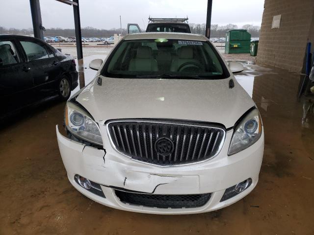 1G4PR5SK3D4247619 - 2013 BUICK VERANO CONVENIENCE WHITE photo 5