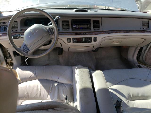 1LNLM82W9VY749174 - 1997 LINCOLN TOWN CAR S GRAY photo 8