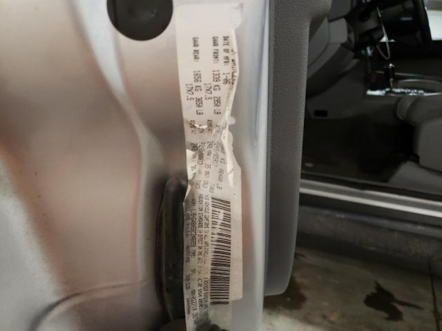 1J8HG48N56C246659 - 2006 JEEP COMMANDER 银色 照片 13