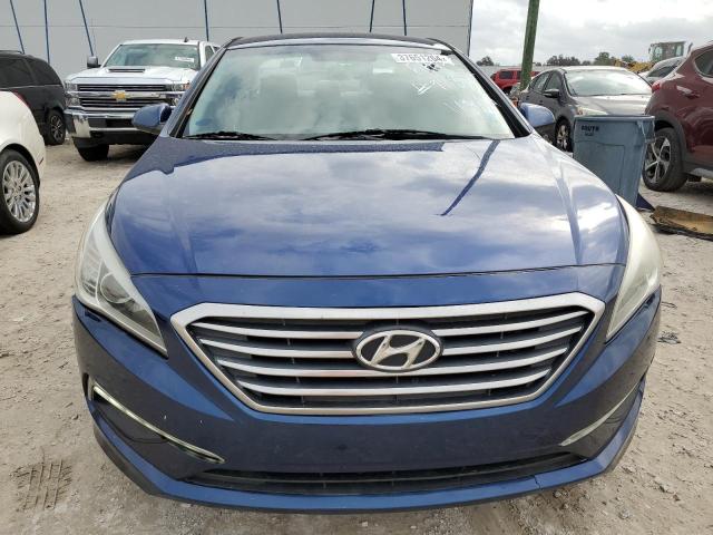 5NPE24AFXFH257169 - 2015 HYUNDAI SONATA SE BLUE photo 5