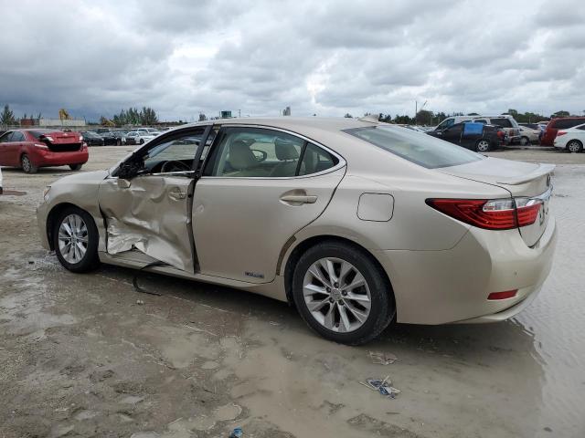 JTHBW1GG8F2079557 - 2015 LEXUS ES 300H GOLD photo 2