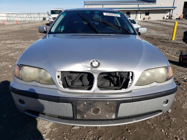 WBAEU33484PR06109 - 2004 BMW 325 XI SILVER photo 5