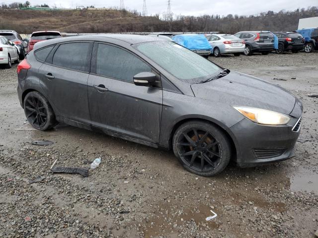 1FADP3K23FL274156 - 2015 FORD FOCUS SE GRAY photo 4