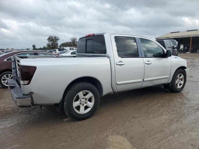 1N6AA07A04N530474 - 2004 NISSAN TITAN XE SILVER photo 3