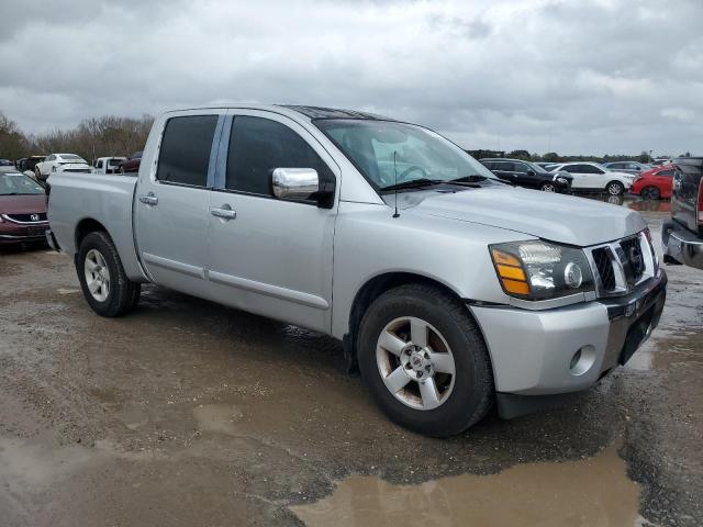 1N6AA07A04N530474 - 2004 NISSAN TITAN XE SILVER photo 4