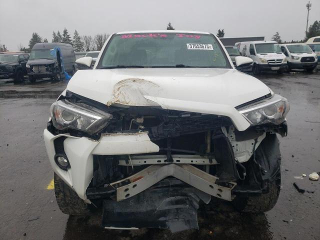 JTEBU5JR8H5432546 - 2017 TOYOTA 4RUNNER SR5/SR5 PREMIUM 白色 照片 5