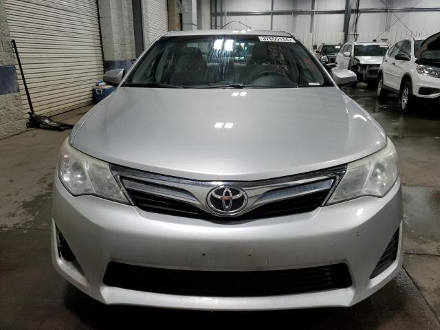 4T4BF1FK6ER436438 - 2014 TOYOTA CAMRY L SILVER photo 5