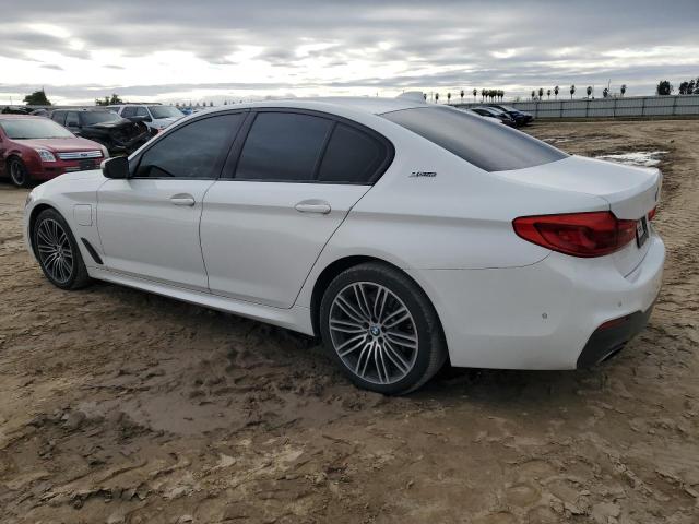 WBAJA9C58KB389634 - 2019 BMW 530E WHITE photo 2