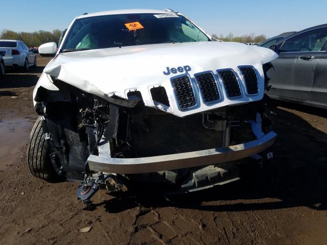 1C4PJMCB5KD349554 - 2019 JEEP CHEROKEE LATITUDE  photo 9