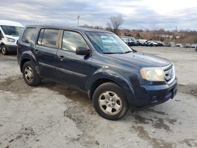 5FNYF4H29BB061401 - 2011 HONDA PILOT LX BLUE photo 4