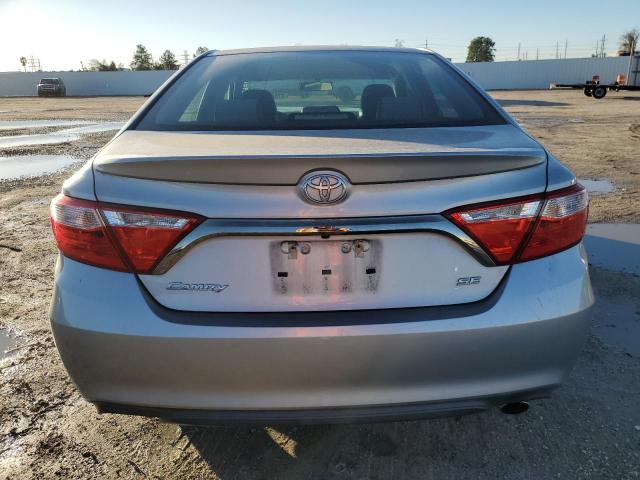 4T1BF1FK5HU673713 - 2017 TOYOTA CAMRY LE SILVER photo 6