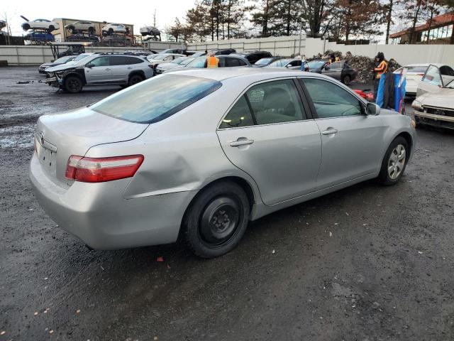 JTNBE46KX73067865 - 2007 TOYOTA CAMRY CE SILVER photo 3