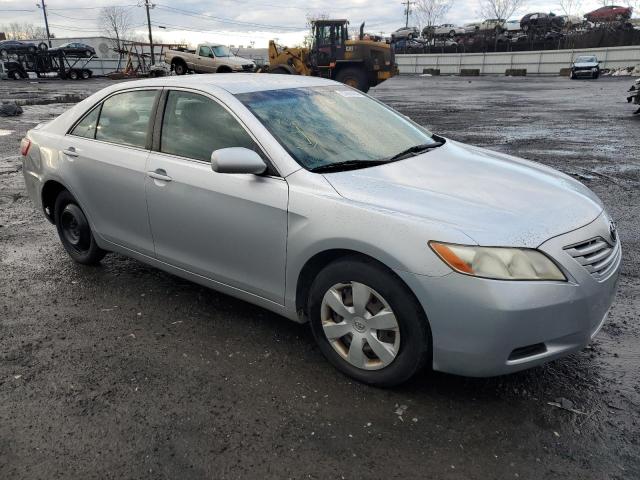 JTNBE46KX73067865 - 2007 TOYOTA CAMRY CE SILVER photo 4