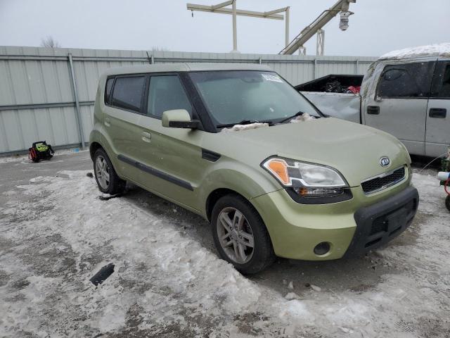 KNDJT2A21A7125105 - 2010 KIA SOUL + GREEN photo 4