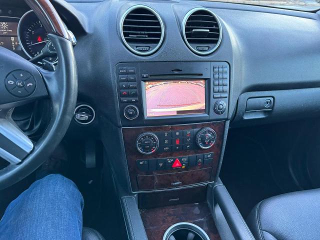 4JGBB8GB8BA648851 - 2011 MERCEDES-BENZ ML 350 4MATIC GRAY photo 10