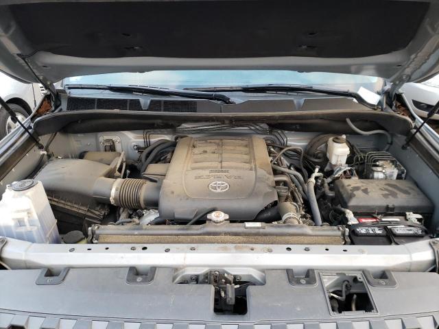 5TFDW5F10JX769927 - 2018 TOYOTA TUNDRA CREWMAX SR5 GRAY photo 11