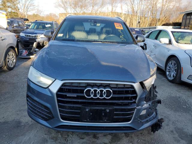 WA1ECCFS5JR003118 - 2018 AUDI Q3 PREMIUM BLUE photo 5