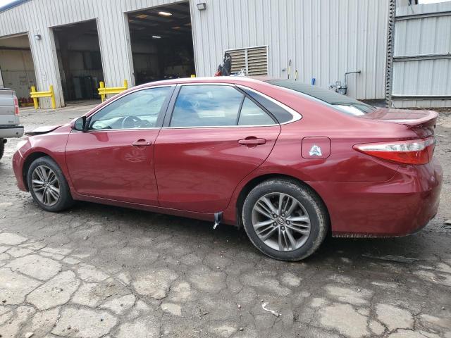 4T1BF1FK0FU915143 - 2015 TOYOTA CAMRY LE RED photo 2