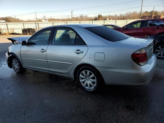 4T1BE32K85U013536 - 2005 TOYOTA CAMRY LE SILVER photo 2