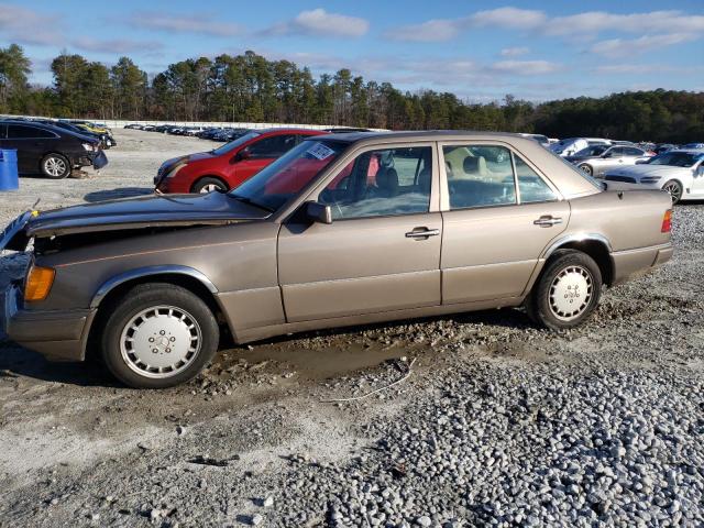 1991 MERCEDES-BENZ 300 E, 