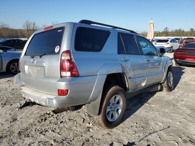 JTEBU14R650068379 - 2005 TOYOTA 4RUNNER SR5 SILVER photo 3