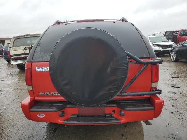 1GNCT18W51K143798 - 2001 CHEVROLET BLAZER RED photo 6