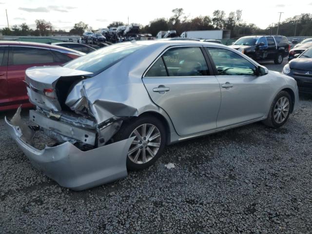 4T1BK1FK4DU535182 - 2013 TOYOTA CAMRY SE SILVER photo 3