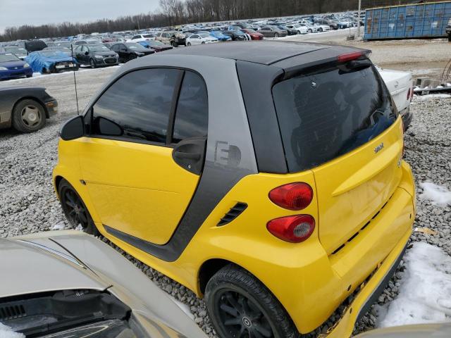 WMEEJ9AA6FK830544 - 2015 SMART FORTWO YELLOW photo 2