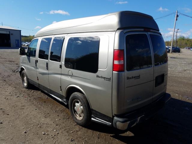 1GDFH15T331207729 - 2003 GMC SAVANA RV G1500  photo 3