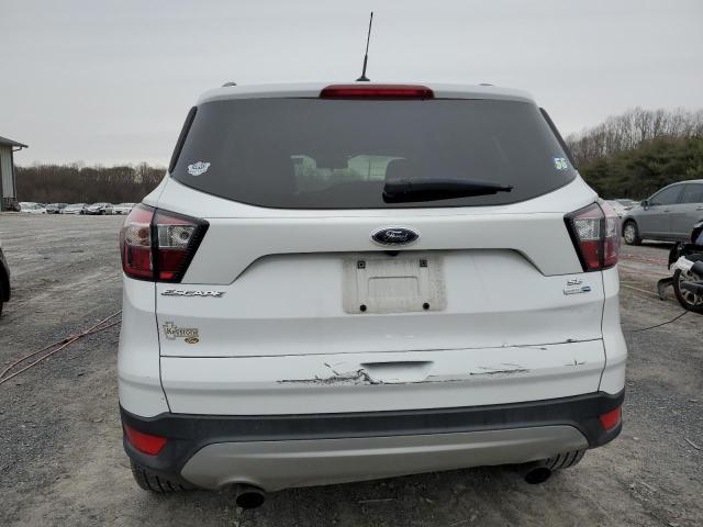 1FMCU9GD1JUD15586 - 2018 FORD ESCAPE SE WHITE photo 6