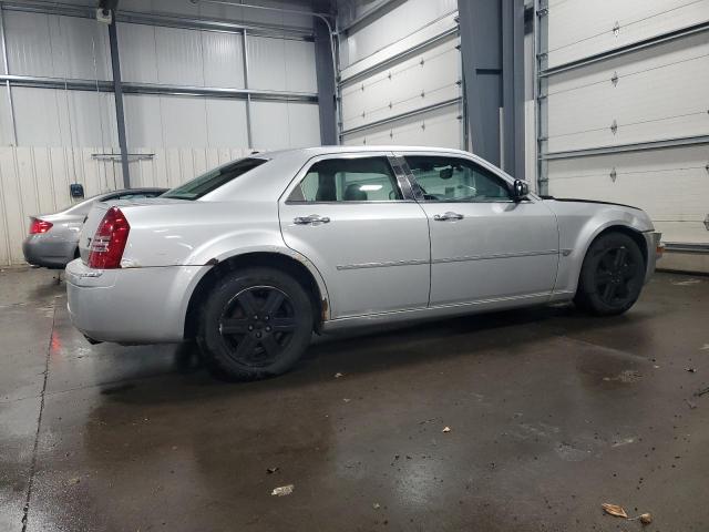 2C3KK63H96H336021 - 2006 CHRYSLER 300C SILVER photo 3