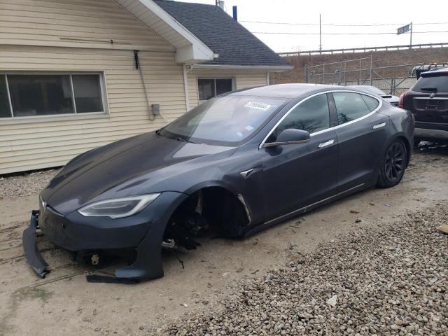 5YJSA1E2XHF215615 - 2017 TESLA MODEL S GRAY photo 1