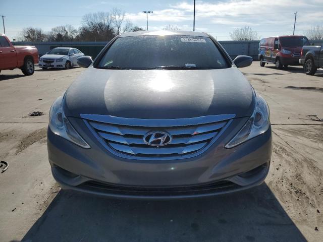 5NPEB4AC8CH448509 - 2012 HYUNDAI SONATA GLS GRAY photo 5