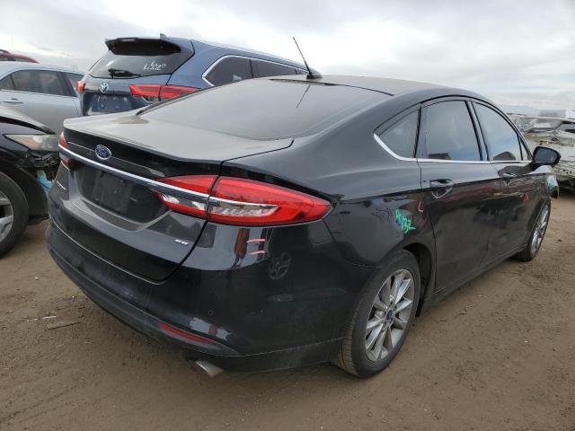 3FA6P0H78HR375305 - 2017 FORD FUSION SE BLACK photo 3