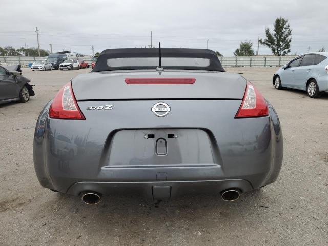 JN1AZ4FH2HM940371 - 2017 NISSAN 370Z BASE GRAY photo 6