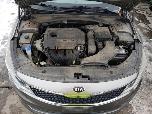 5XXGU4L30GG055363 - 2016 KIA OPTIMA EX GRAY photo 11