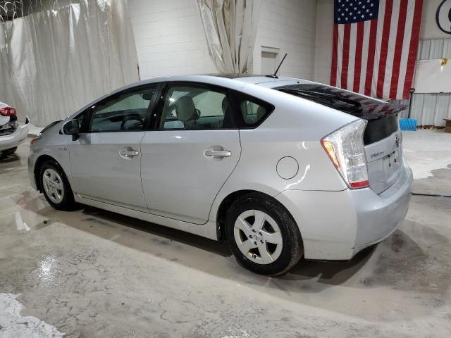 JTDKN3DU4B0285636 - 2011 TOYOTA PRIUS SILVER photo 2