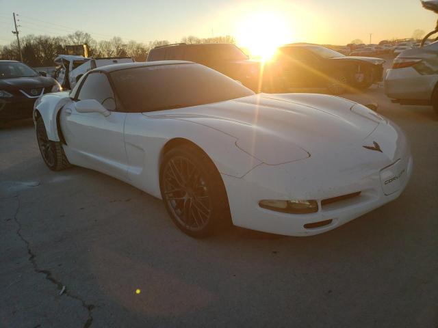 1G1YY22G315126481 - 2001 CHEVROLET CORVETTE WHITE photo 4