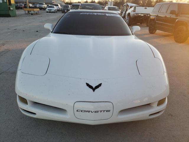 1G1YY22G315126481 - 2001 CHEVROLET CORVETTE WHITE photo 5