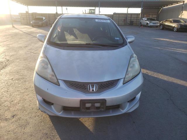 JHMGE8H5XBS009583 - 2011 HONDA FIT SPORT SILVER photo 5