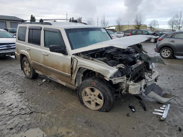 1J8HH48K37C505086 - 2007 JEEP COMMANDER SILVER photo 4