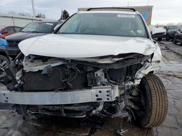 5TDJKRFH5GS300107 - 2016 TOYOTA HIGHLANDER XLE WHITE photo 5