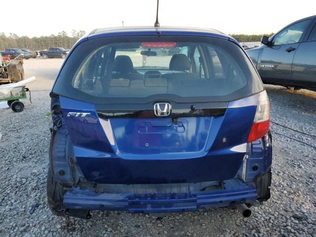 JHMGE8H29AC000016 - 2010 HONDA FIT BLUE photo 6